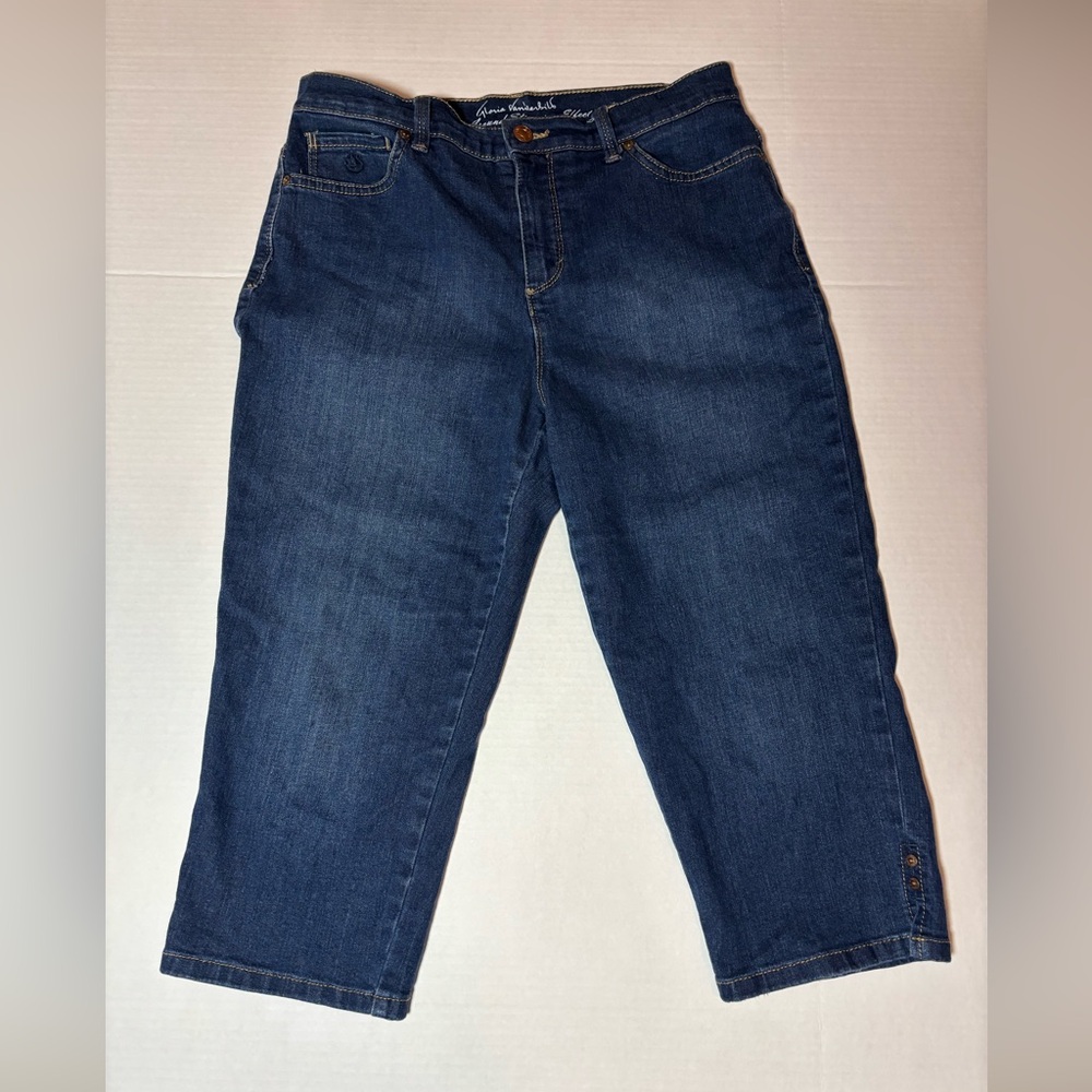 Gloria Vanderbilt Blue Denim Capri Pants - 8 petite